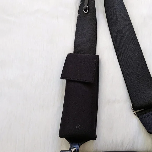 Athleta Revive Modular Black Crossbody Bag Like New - Picture 11 of 14